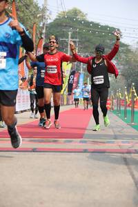 BIB: 454
                            <button type="button" onclick="openModal(8234144)" class="btn btn-primary btn-sm float-right btn-popup" data-toggle="modal" data-target=".modal-high-quality">
                        <i class="fas fa-shopping-cart"></i> Add to Cart
                    </button>
                                            <button type="button" onclick="isThisMe(8234144, true)" class="btn btn-success btn-sm float-right btn-popup btn-isme hidden" data-toggle="tooltip" data-placement="bottom" title="นี่คือรูปของคุณใช่ไหม คลิกที่นี่เพื่อเอาเข้าอัลบั้ม">
                        <i class="fas fa-plus"></i> Add to album
                    </button>
                    <button type="button" onclick="isThisMe(8234144, false)" class="btn btn-warning btn-sm float-right btn-popup btn-isnotme hidden">
                        <i class="fas fa-ban"></i> Remove from album
                    </button>